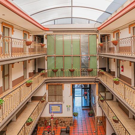 Hotel Zapotlan С'юдад-Гусман Екстер'єр фото